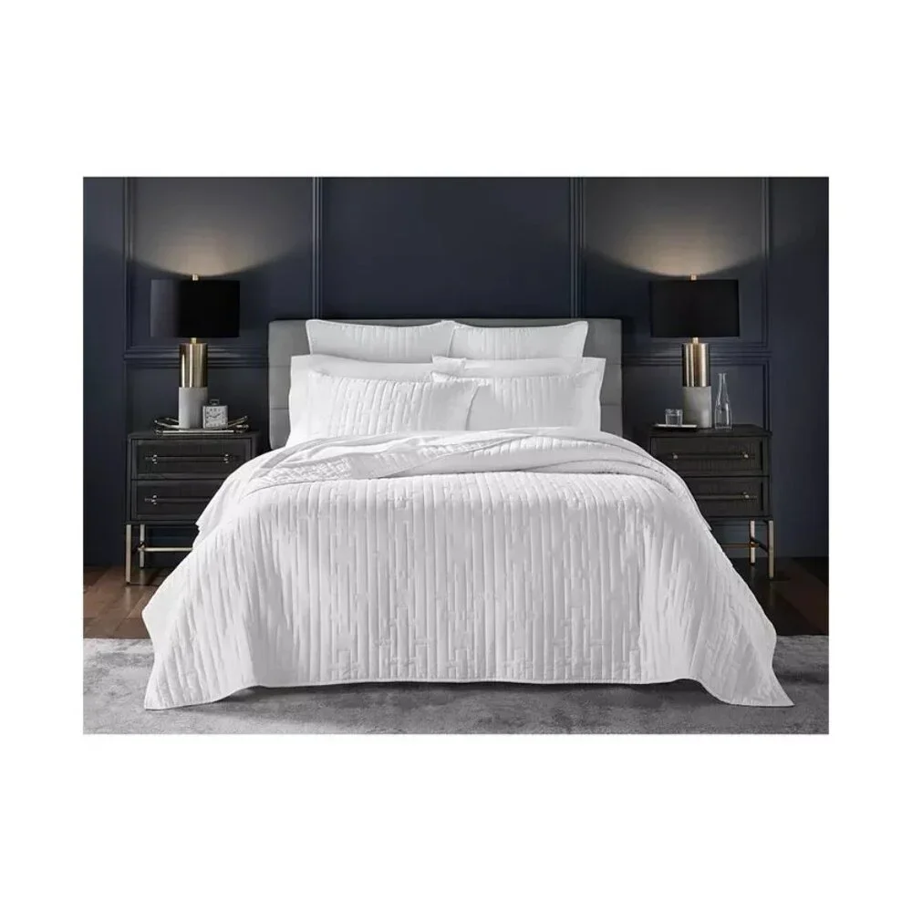 Hotel Collection Chain Links Coverlet Set Full Queen White MSRP $475